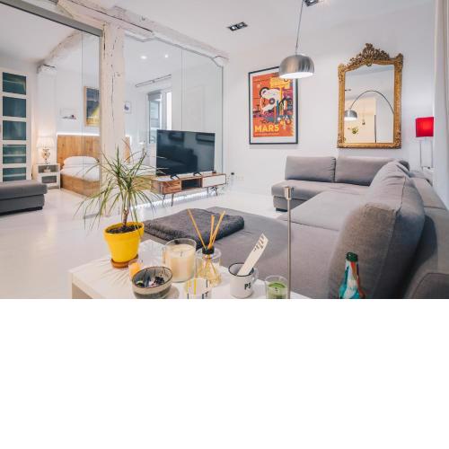Plaza Nueva apartment by People Rentals