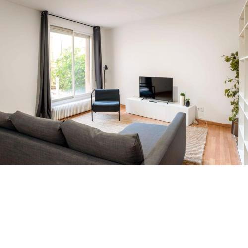 Plaza Urquinaona Central and comfortable 3BD