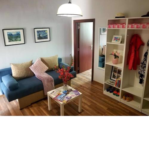 Plovdiv Top Center 2 Bdrm Apartment, 5min from Central Square & Garden, FREE Parking