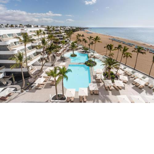 Plus Fariones Suite Hotel