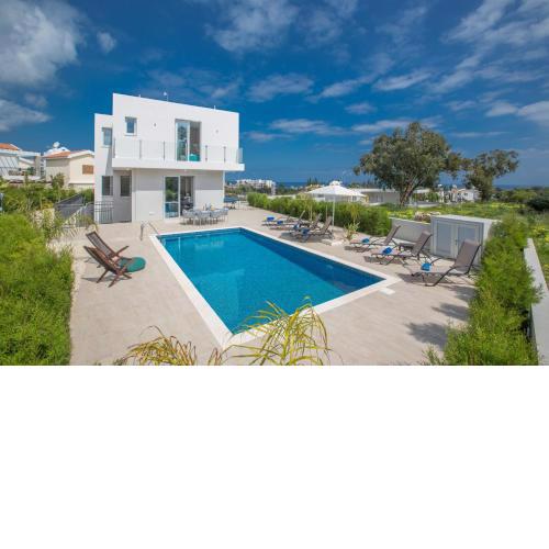 Polymnia Luxury Villas
