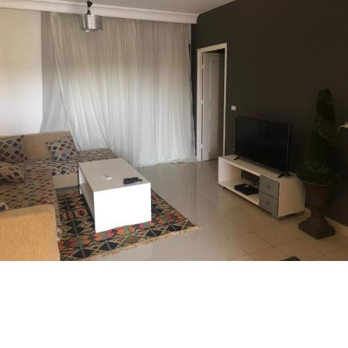 Pool View One bedroom Apt - B103