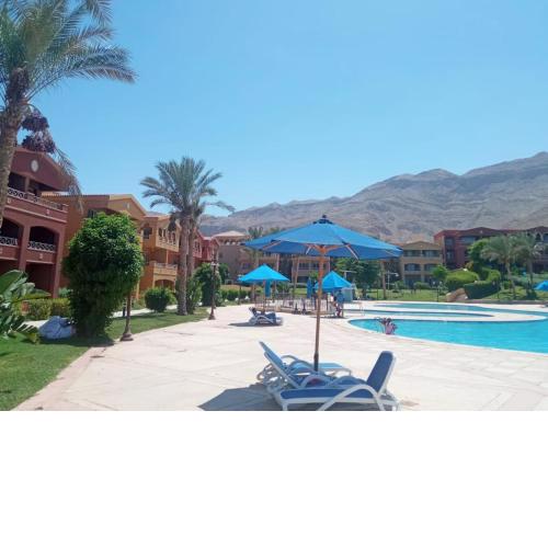 شاليه فاخر بالبانوراما بورتوسخنه للعائلات فقط porto sokhna chalets