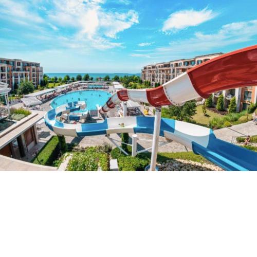 Premier Fort Apartment on Seafront
