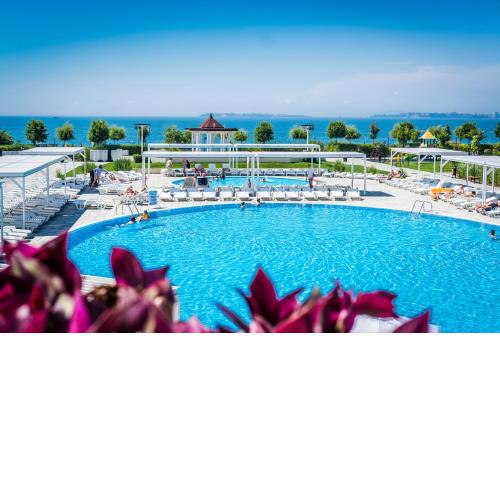 Premier Fort Beach Resort