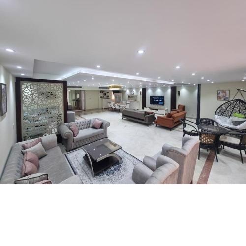 Presidential Suite Near City Star 3 Bed Apartment