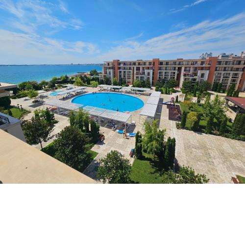 Prestige Fort Beach apartment, Studio