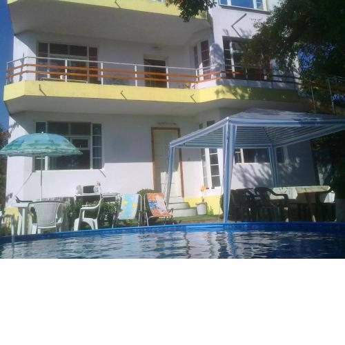 Prima Guest House 2