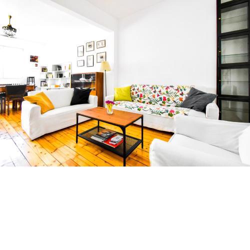 Prime Location 2br Next To A Nevsky Cathedral