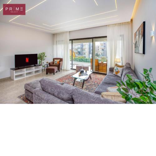 Prime Select Lake View