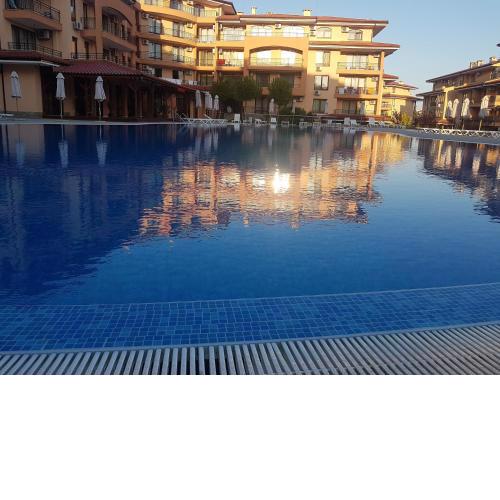 Private Apartment in Star Dreams Complex