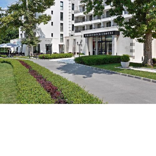 Private Apartments in White Rock Castle
