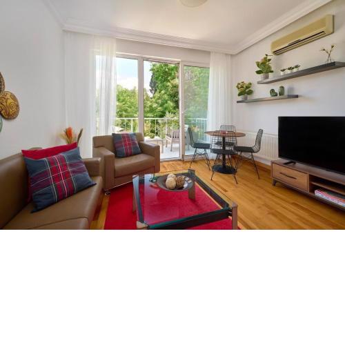 Private Modern Duplex 2bed1bath W Terrace! #76