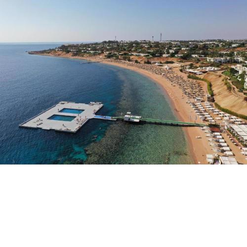 Private One Bedroom Domina Coral Bay