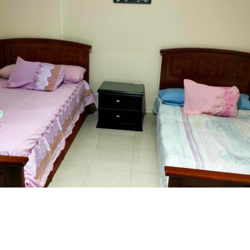 Private Room with private bathroom in a cozy Apt. And shared area