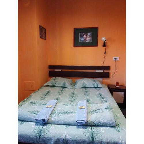 Стаи за гости ОРЕХА Троян Private rooms Oreha