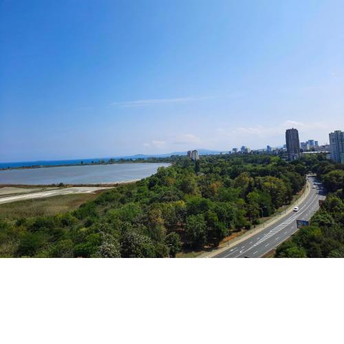 Private Sea View Studio Apartment