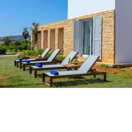 Protaras Seafront Villa Violetta
