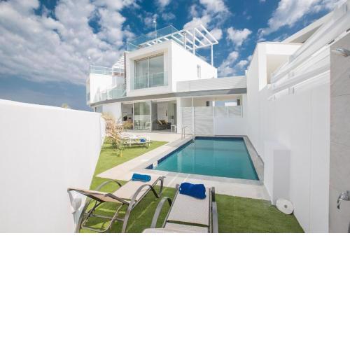 Protaras Villa mit privatem Pool und Dachgarten