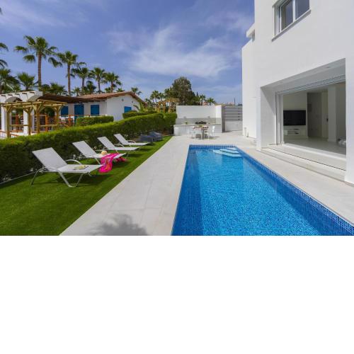 Protaras Villa Piera By The Sea