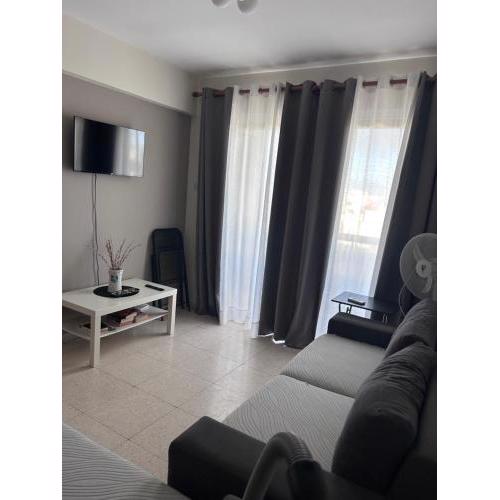 Ptolemaidos cosy Family apartment
