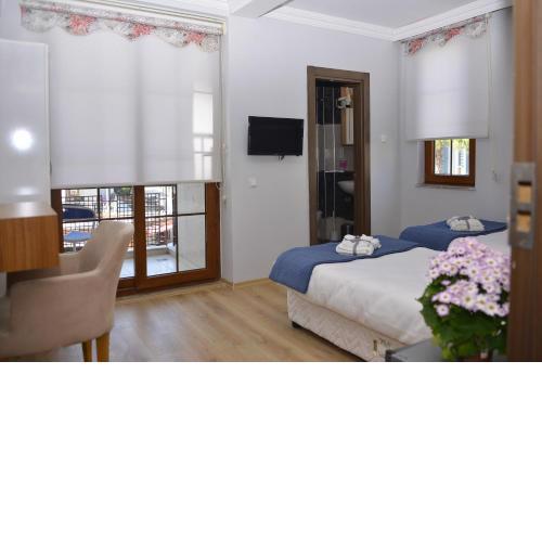Pure Diamond Hotel