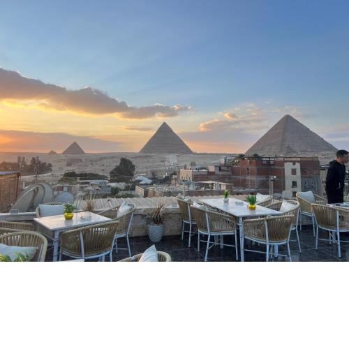 Pyramids and Sphinx INN