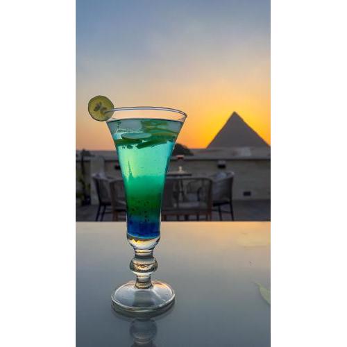 Pyramids Castle INN