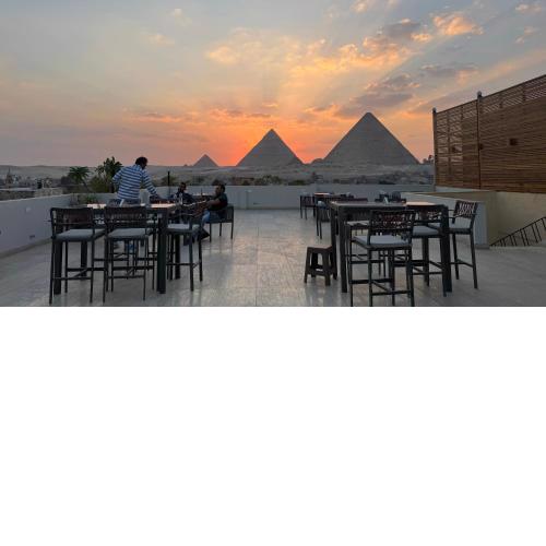 Pyramids Hotel