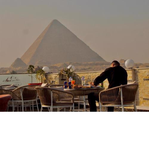 Pyramids solar boat nature