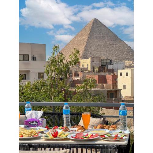 Pyramids Sun light Hotel