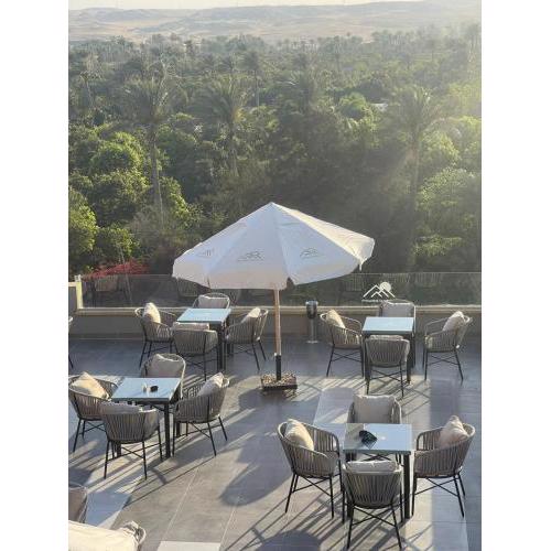 Pyramids sunrise inn