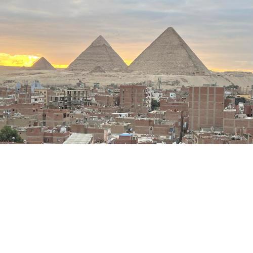 Pyramids view apartment 3BR