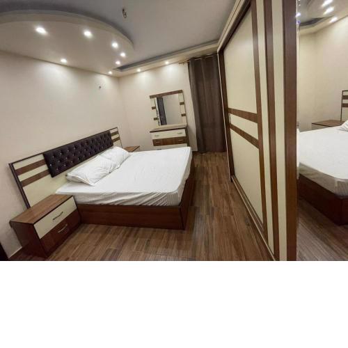 Pyramids view private apartment