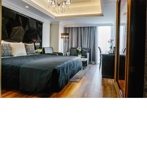 Qbic City Hotel