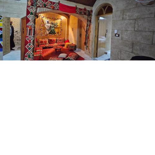 Queen House