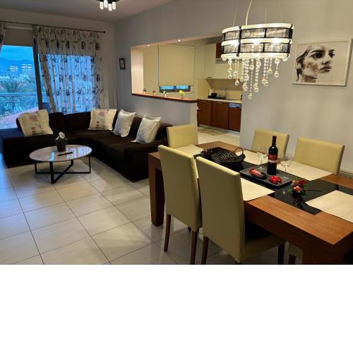 Queens Boutique Apartment 2BR
