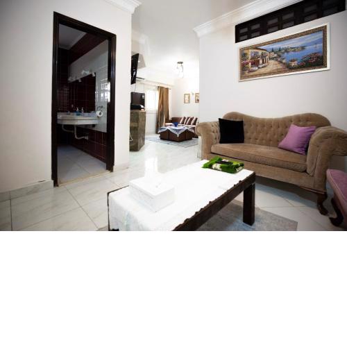 Quiet & Comfortable Apartment in New Cairo's Heart