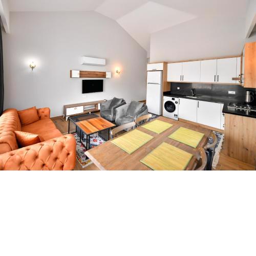 RED MOON SUITES