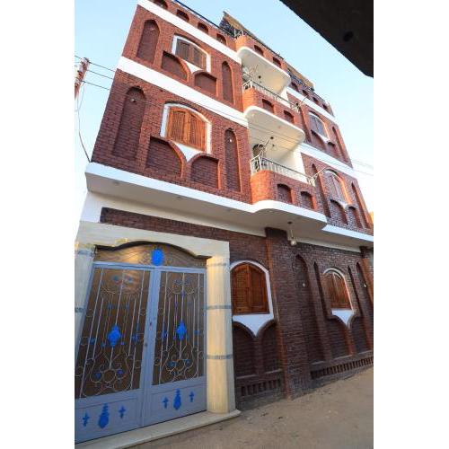 Redhouse