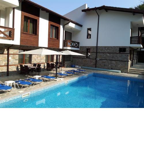 Relax Houses