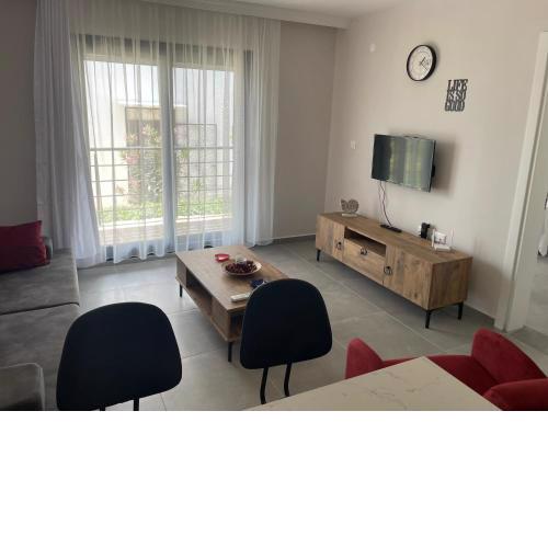 Relax Luxury Villa Close to the Airport and Beach RAIN