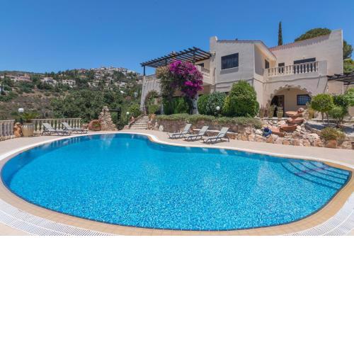 Resitour - Kamares Village