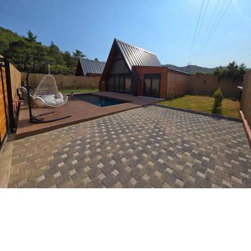 Rest Bungalow