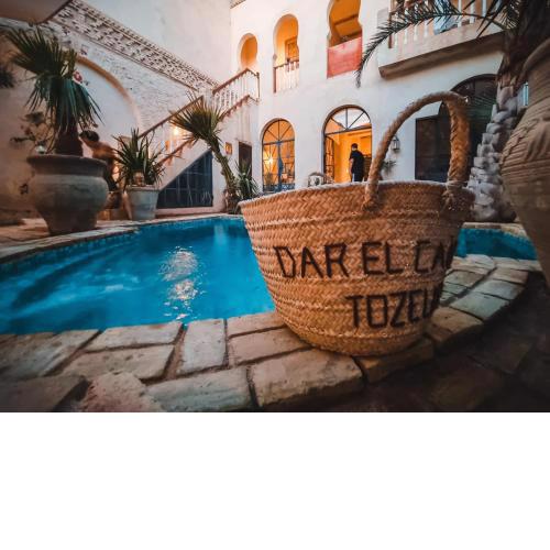 Riad Dar El Caid - Palais XIII Siecle