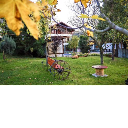 Rif Sapanca - Adult Only