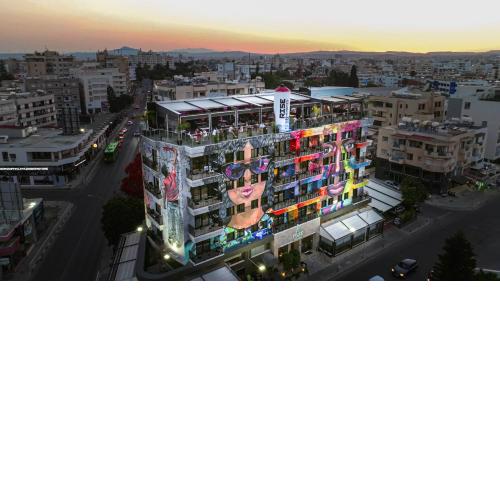 Rise Street Art Hotel