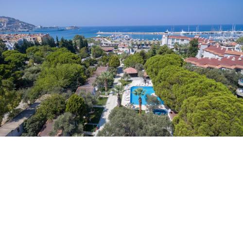 Risus Garden Marina Hotel