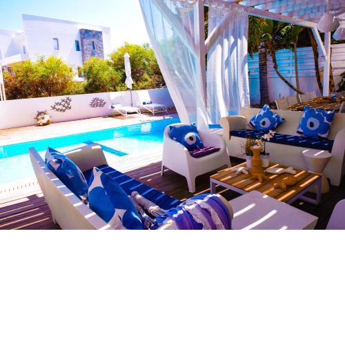 Riverland beach villa