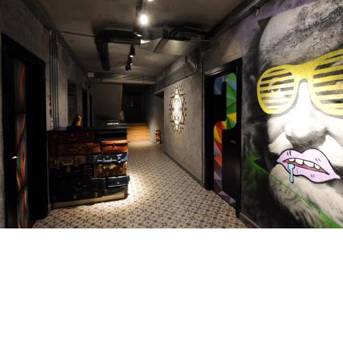 Role Street Hostel